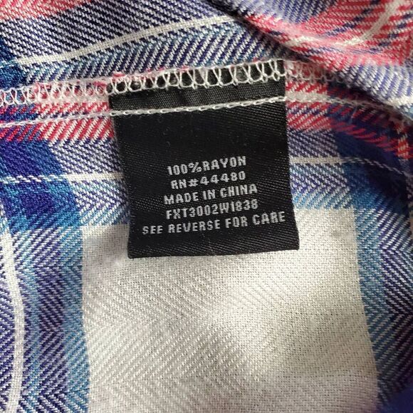 Tinsel Women’s Large Pink Blue Plaid Long Sleeve Button Down Shirt 100% Rayon - Picture 7 of 8